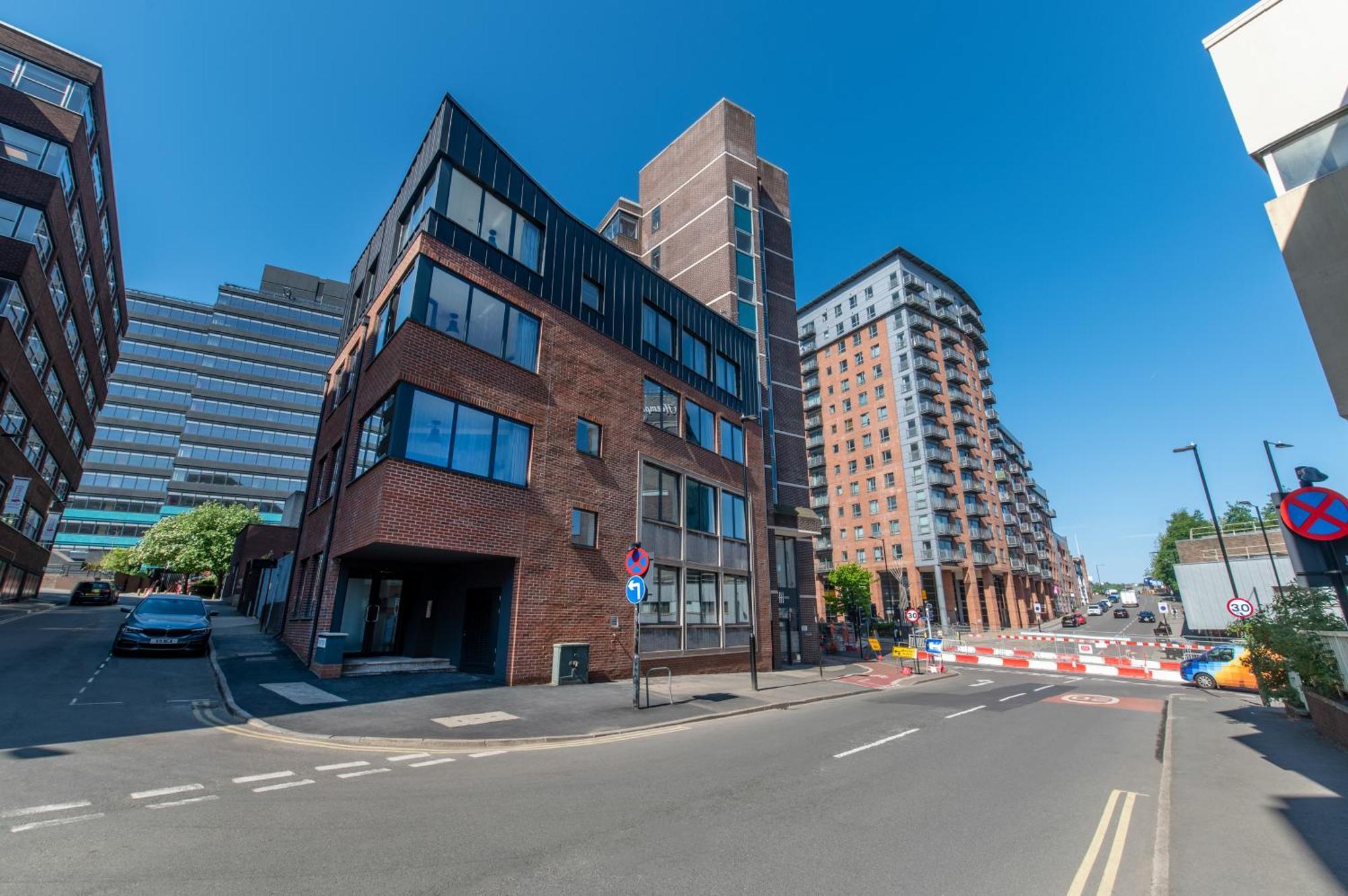 123 Queen Street - Home Crowd Luxury Apartments Шефилд Экстерьер фото